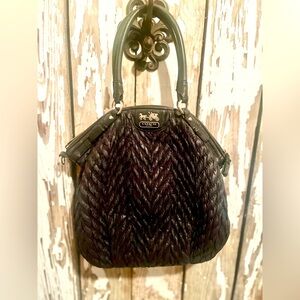 Quilted Coach bag black hobo no crossbody strap no hang tag​